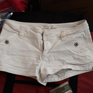 Guess shots size 28